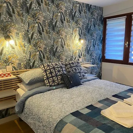 Vue Du Gar Apartment